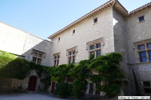 Château de Thézan cour